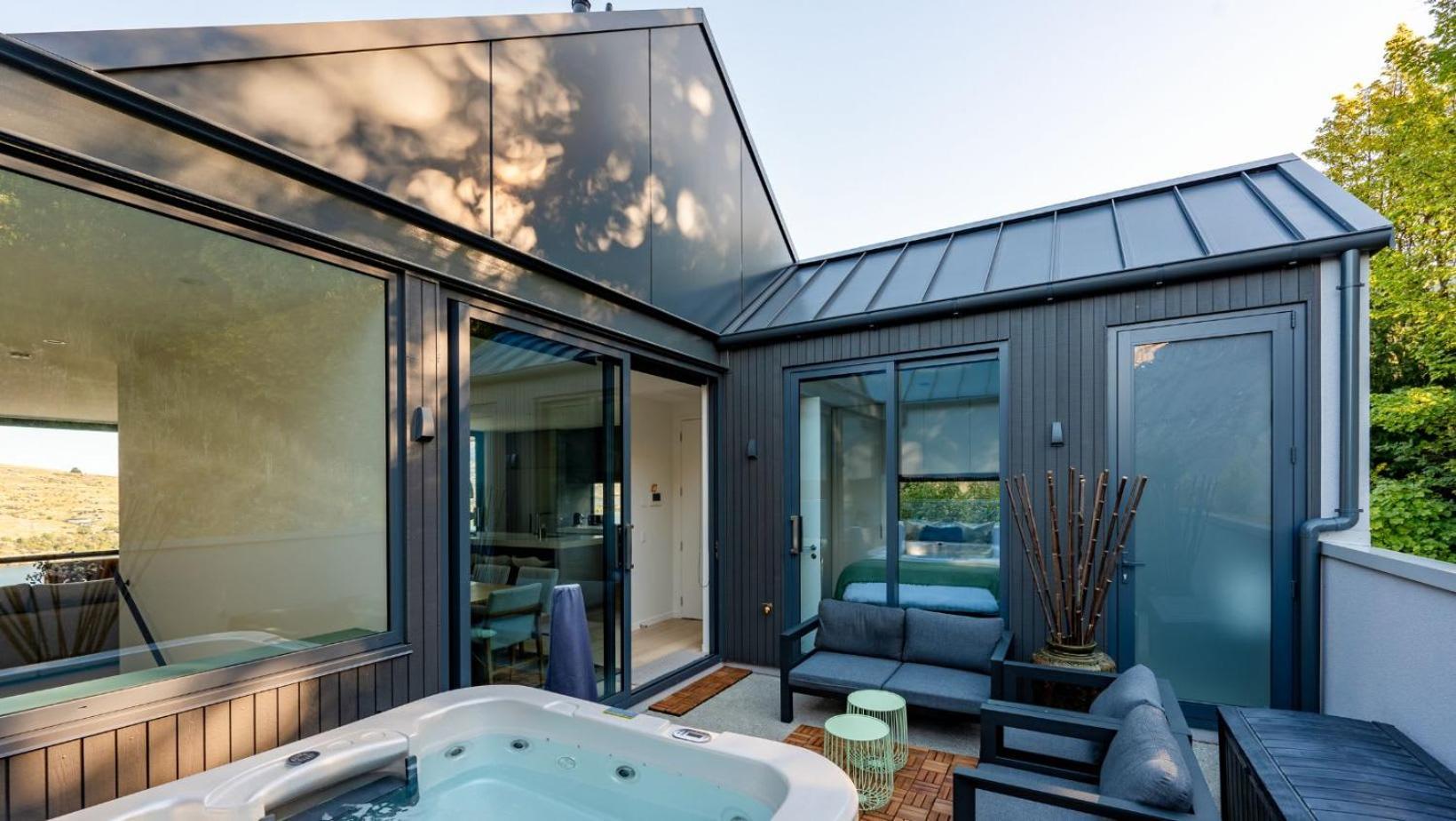The Tiers- Hot Tub- Ac- Bbq- Free Parking Villa Queenstown Exteriör bild