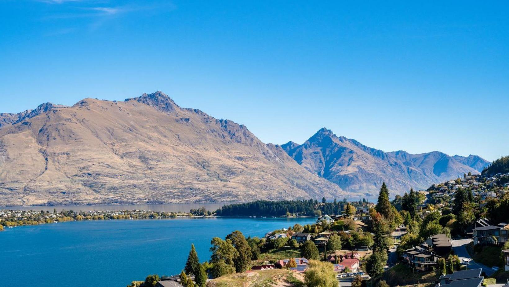 The Tiers- Hot Tub- Ac- Bbq- Free Parking Villa Queenstown Exteriör bild