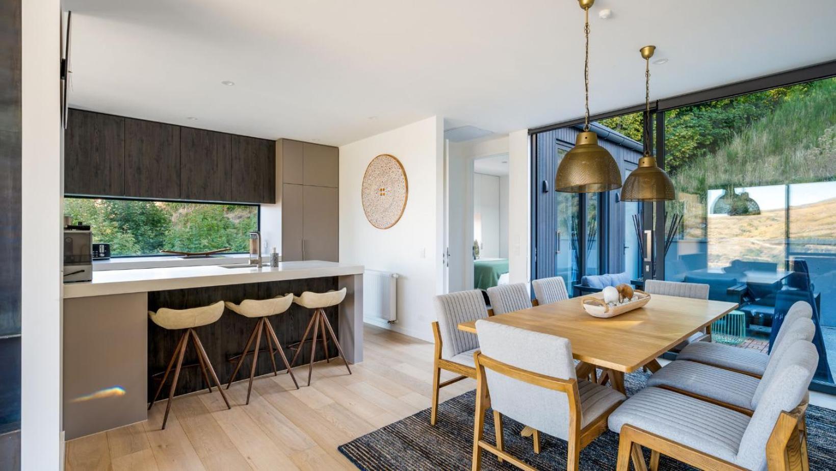 The Tiers- Hot Tub- Ac- Bbq- Free Parking Villa Queenstown Exteriör bild