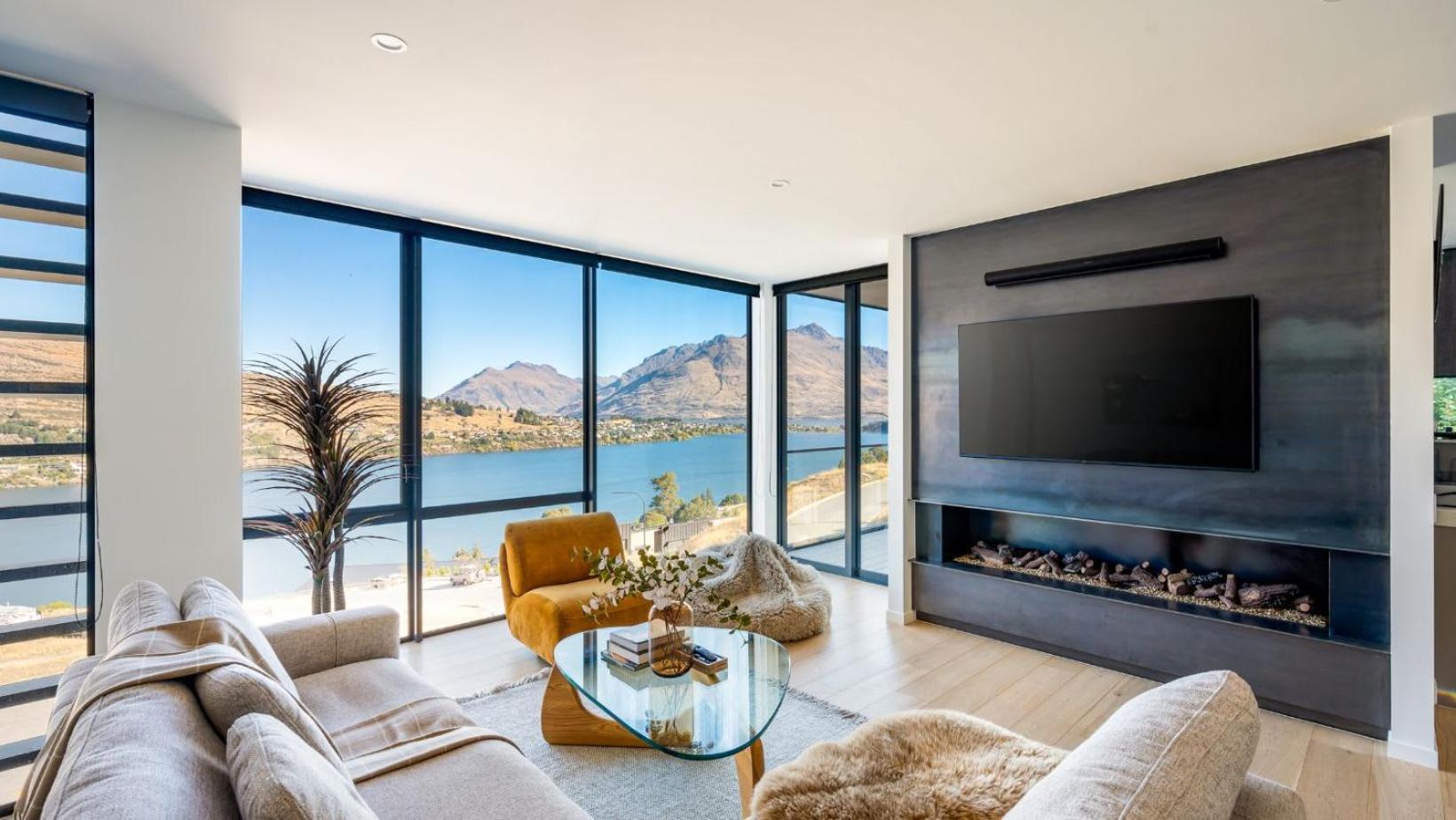The Tiers- Hot Tub- Ac- Bbq- Free Parking Villa Queenstown Exteriör bild
